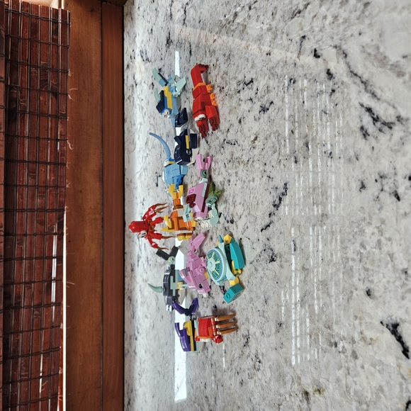 Sea Creature Building Block Set - Picture 2 of 8